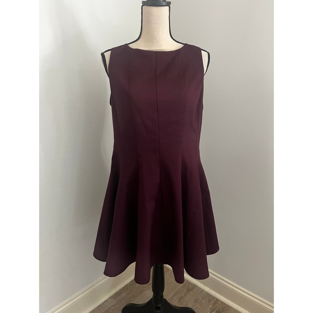 Maroon Office Chic Dress sz Medium Wine Red Pleated Skirt Preppy Minimalist Mod‎